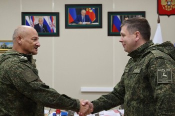 Замгубернатора Андрей Гнеушев вступил в ряды резервистов "БАРС-НН"