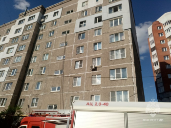 Нижегородские огнеборцы спасли ребенка и эвакуировали 10 человек на пожаре в Сормове