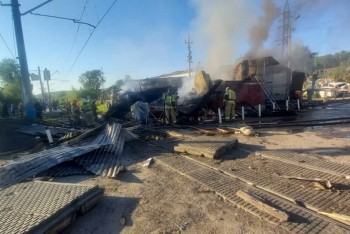Пять человек пострадали в ДТП с грузовиком и поездом в Прикамье