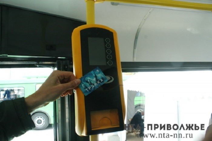 Карта "Тройка" начнет действовать в транспорте Саратова в мае