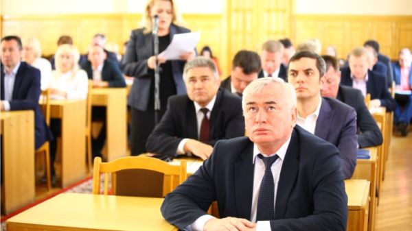 Работы по благоустройству памятных мест и мест захоронения ветеранов войны на территории Чебоксар завершат до 7 мая Работы по благоустройству памятных мест и мест захоронения ветеранов войны на территории Чебоксар завершат до 7 мая