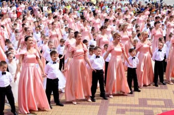 &quot;Парад дошколят&quot; и &quot;Бал дошколят&quot; Чебоксар заявлены на Национальную премию в области событийного туризма