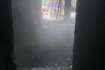 Женщина и ребёнок госпитализированы после пожара в бывшем общежитии на ул. Дьяконова в Нижнем Новгороде