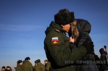 Нижегородских призывников торжественно отправили в Президентский и Семеновский полки