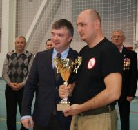Кавинов принял участие в награждении победителей Открытого международного турнира по смешанным единоборствам
