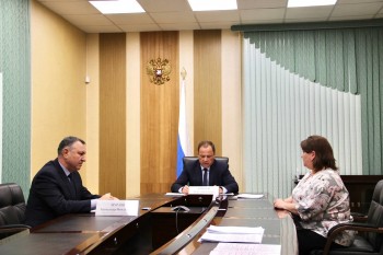 Игорь Комаров провел прием граждан ПФО в режиме видеоконференции