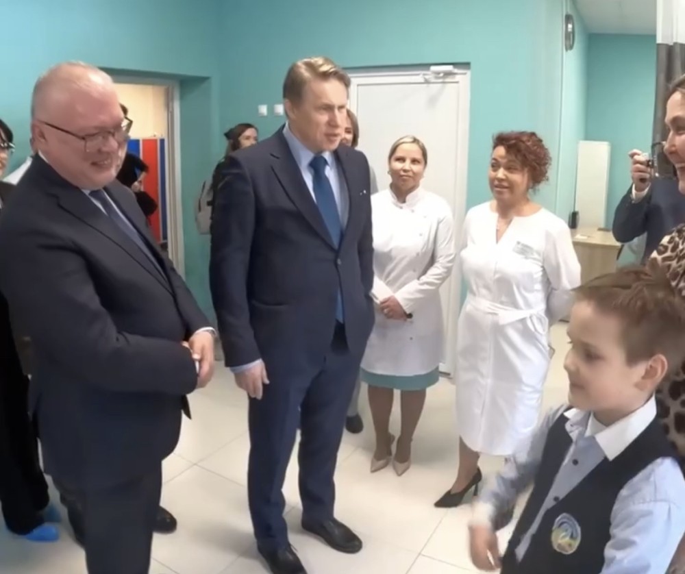 Глава Минздрава РФ Михаил Мурашко проверил работу кировских больниц