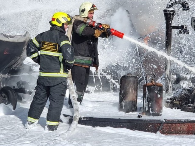 Губернатор Глеб Никитин поблагодарил ликвидаторов пожара на нефтеналивной базе в Кстове