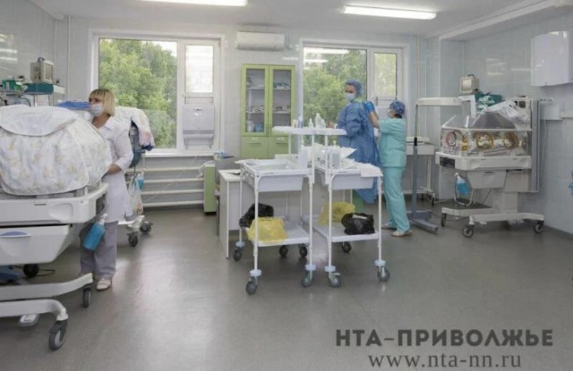 Тройню новорожденных весом в 1 кг спасли в Удмуртии Тройню новорожденных весом в 1 кг спасли в Удмуртии