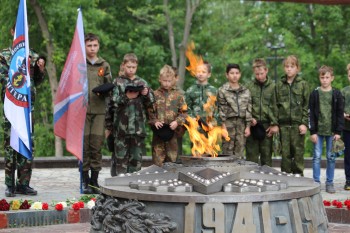 Юные морпехи приняли участие в Дне памяти и скорби в Нижнем Новгороде
