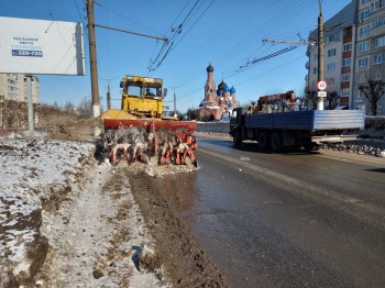 Ямочный ремонт и вывоз снега усилены в Чебоксарах с наступлением весны
