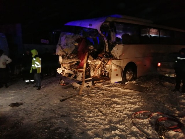 Один человек погиб и четверо ранены в массовом ДТП с участием автобуса в Татарстане