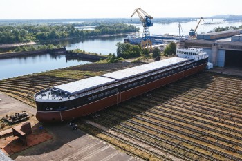 Очередной сухогруз проекта RSD59 спустили на воду в Нижнем Новгороде