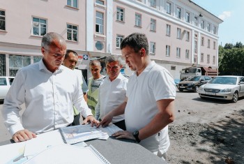 &quot;Благодаря выросшему в 15 раз финансированию в Чебоксарах впервые благоустраивается 110 дворов&quot;, - Алексей Ладыков