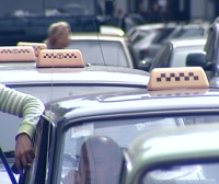 Шанцев считает необходимым установить единые цены на поездки в такси 