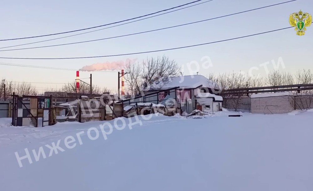 Погибшим в результате обрушения крыши в Нижнем Новгороде оказался подросток