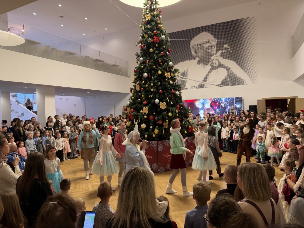 Новогодняя ёлка для детей участников СВО прошла в Нижнем Новгороде