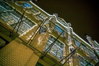 Фасадную плитку меняют на бывшей фабрике &quot;Маяк&quot; к 800-летию Нижнего Новгорода