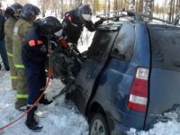 В Нижегородской области при столкновении МАЗа и Hyundai погиб водитель иномарки, пострадали мужчина и подросток