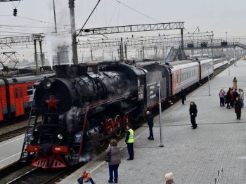 Более 100 человек отправились в путешествие на "Чайковском экспрессе" 14 мая Более 100 человек отправились в путешествие на "Чайковском экспрессе" 14 мая