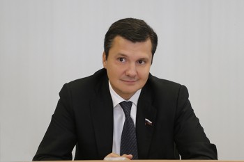 "Голубые береты", девиз которых "Никто, кроме нас!", всегда на передовых", - Денис Москвин