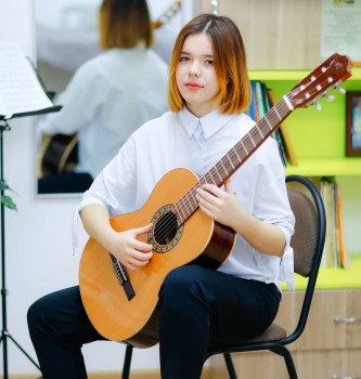 Ученица Чебоксарской детской музыкальной школы Юлия Будаева стала обладательницей именной стипендии главы администрации города