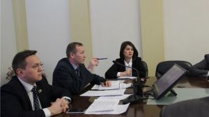 Вопросы работы городского хозяйства рассмотрены на совещании с руководителями предприятий ЖКХ в Чебоксарах Вопросы работы городского хозяйства рассмотрены на совещании с руководителями предприятий ЖКХ в Чебоксарах