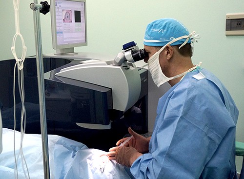 фото: https://www.konovalov-eye-center.ru/