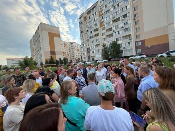 Землю в мкрн "Авиатор" Саратова изымут у застройщика под расширение дороги Землю в мкрн "Авиатор" Саратова изымут у застройщика под расширение дороги