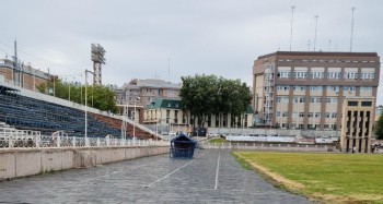 Реконструкцию нижегородского стадиона "Динамо" завершили на 71% Реконструкцию нижегородского стадиона "Динамо" завершили на 71%