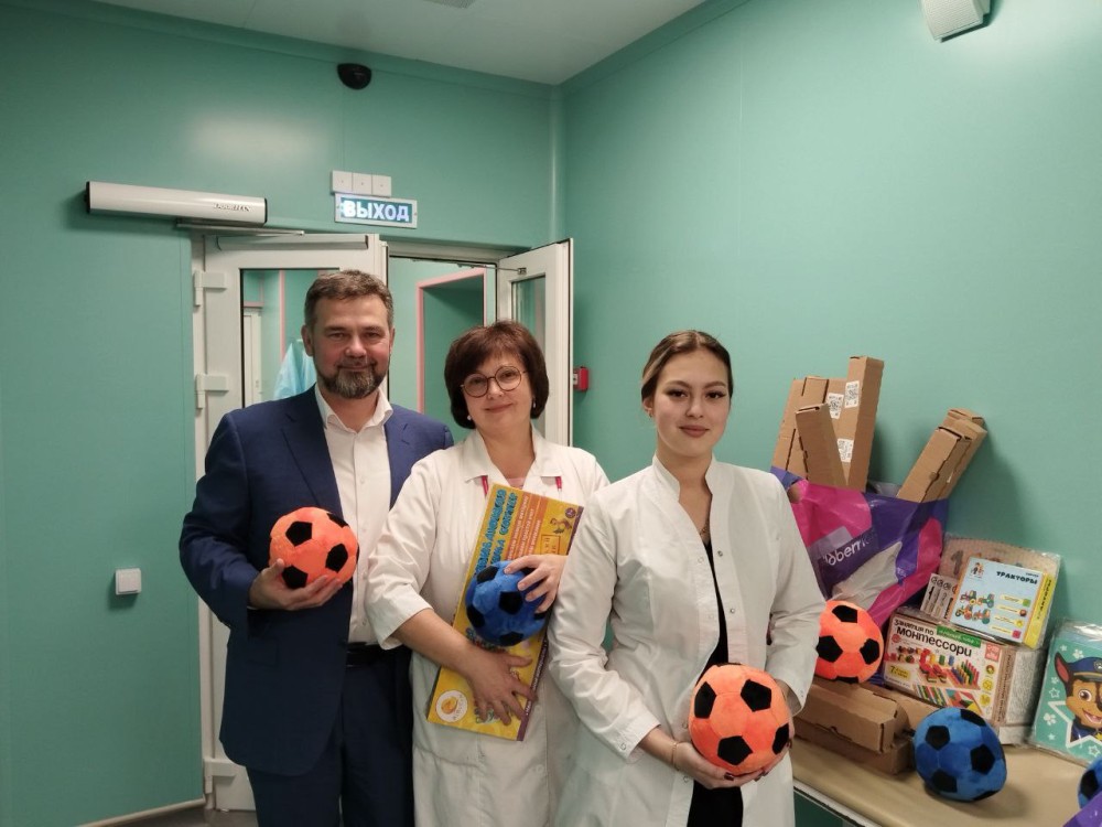 "Коробка храбрости": Тысячи подарков для юных нижегородских пациентов
