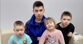 15-летний подросток спас малолетних братьев и сестру от пожара в Прикамье