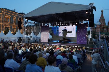 Солисты Нижегородского театра оперы и балета им. А.С. Пушкина выступили на Красной площади в рамках XI Книжного фестиваля