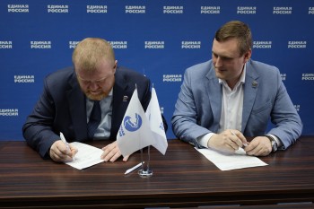 Роман Любарский и Евгений Костин подали документы на предварительное голосование "ЕР" в Нижегородской области