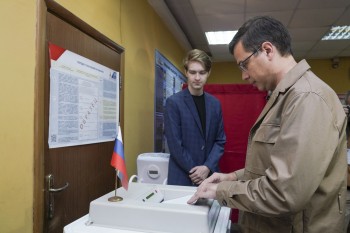 Мэр Юрий Шалабаев проголосовал на выборах Думы Нижнего Новгорода Мэр Юрий Шалабаев проголосовал на выборах Думы Нижнего Новгорода