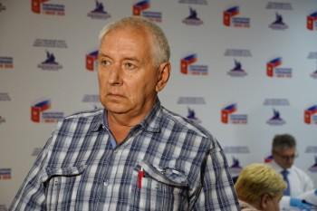 "Наши наблюдатели фиксируют активную явку избирателей", - Александр Быков