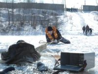 Льдина с 30 рыбаками 1 января оторвалась от берега в районе Кстова