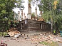 Более 75 аварийных многоквартирных домов подлежат сносу в Чебоксарах в 2015 году

