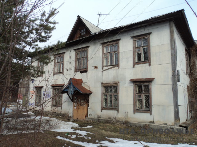 Восемь аварийных домов на улице Циолковского в Нижнем Новгороде расселены и снесены
