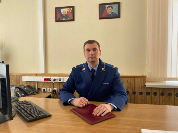 Илья Апарин стал прокурором Октябрьского района Саратова