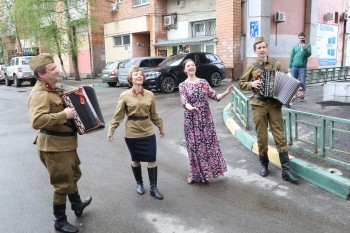 Волонтеры в Нижнем Новгороде организовали концерт для Героя Советского Союза Александра Кузнецова