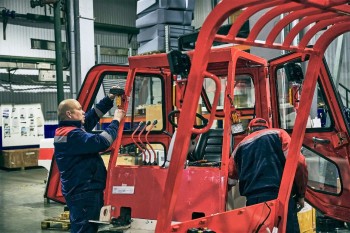  Чебоксарский ЗСА начнет выпускать тяжелые вилочные погрузчики