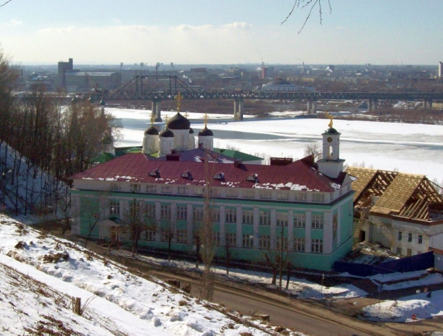 Семь учащихся нижегородской семинарии госпитализированы с пищевым отравлением Семь учащихся нижегородской семинарии госпитализированы с пищевым отравлением