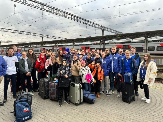 Юные самбисты из Шахтёрска приехали в Нижегородскую область для возобновления спортивных тренировок