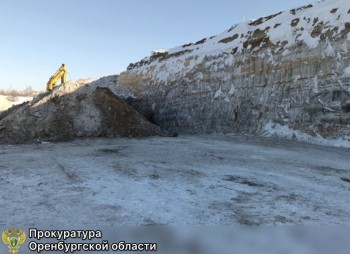 Оренбургской компании грозит штраф в ₽44 млн за нелегальную добычу песка