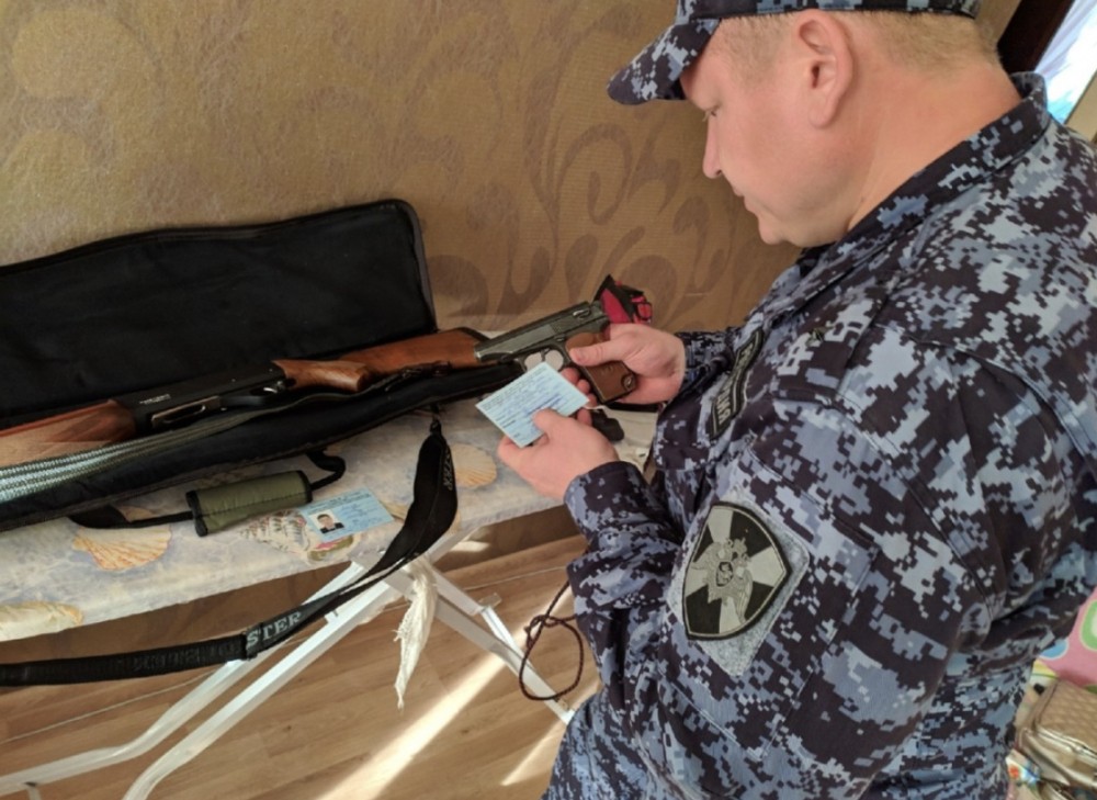  Свыше 161 тыс. рублей выплатили жителям Чувашии за сдачу оружия