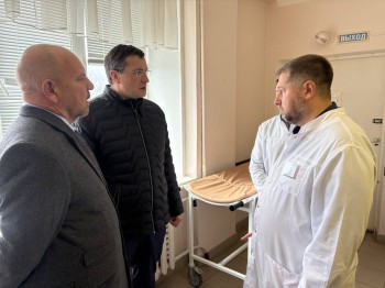 Глеб Никитин поручил направить в ЦРБ Балахны медиков из Нижнего Новгорода