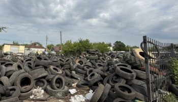 Росприроднадзор разбирается в ситуации с крупной свалкой шин в Нижнем Новгороде