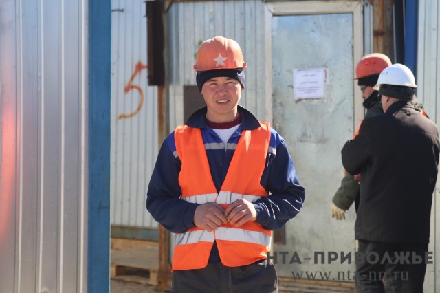 Более 30 мигрантов без рабочих патентов выявлены на строительстве М-12 в Нижегородской области