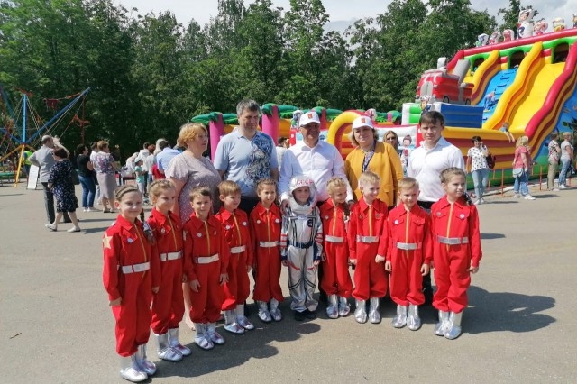 Председатель ЗСНО Евгений Люлин поздравил жителей Дзержинска с днем города 